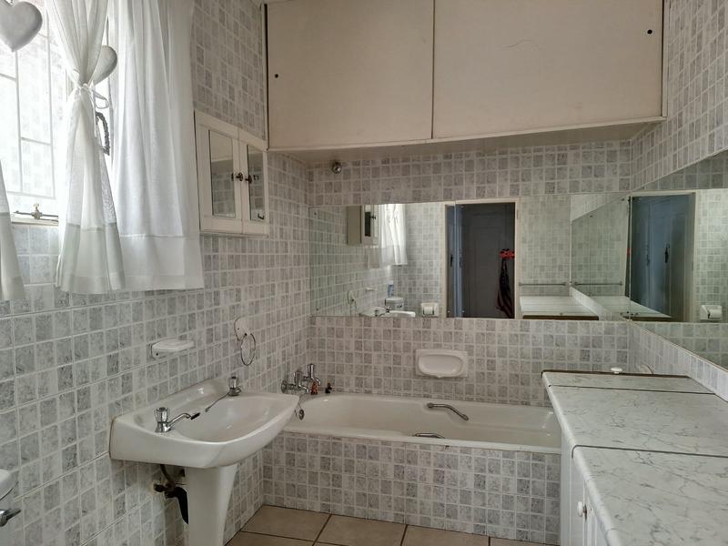 5 Bedroom Property for Sale in Orkney North West